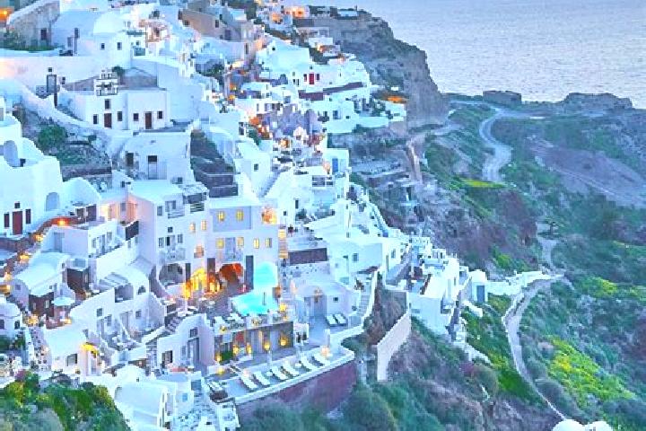 Ariana, 37 — Escort in Aperathos, Greece