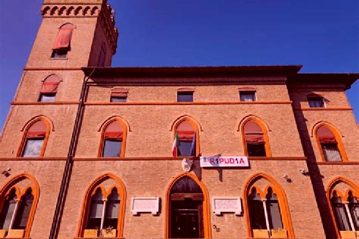 Ariana, 37 — Escort in Palata Pepoli, Italy