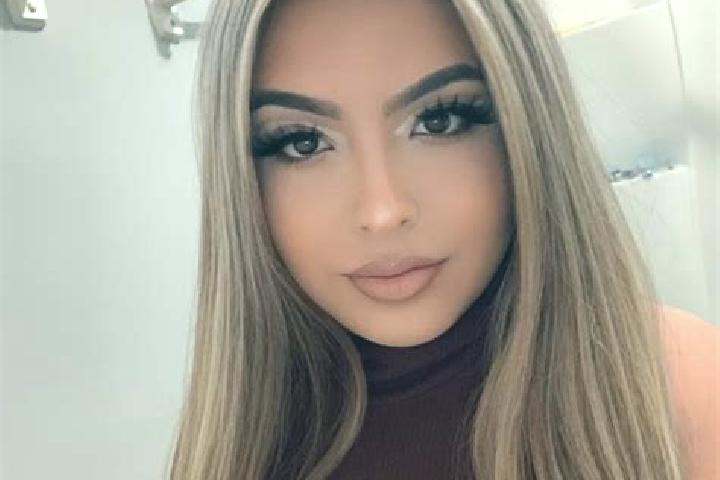 Ariana, 38, a blonde amber-eyed latina companion based in Jiwanpur. Offering OWO, Duos, 69. Available for incall and outcall, day and evening dates.
