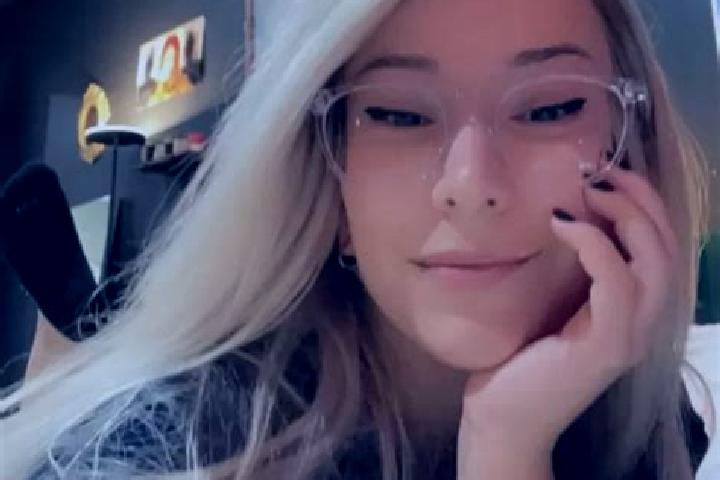 Ariana, 39, a black amber-eyed european companion based in Cavaso del Tomba. Offering Overnight, CIM, Striptease. Available for incall and outcall, overnight...