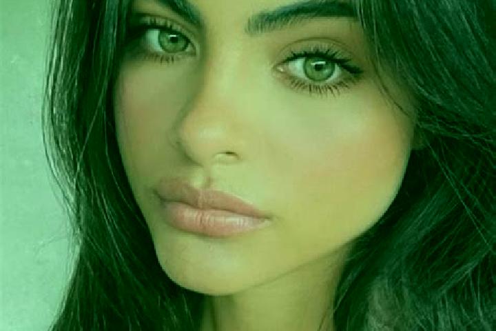 Ariana, 39, a chestnut green-eyed indian companion based in Pyatikhatka. Offering GFE, Striptease, Roleplay, A-Level, Domination. Available for incall and ou...
