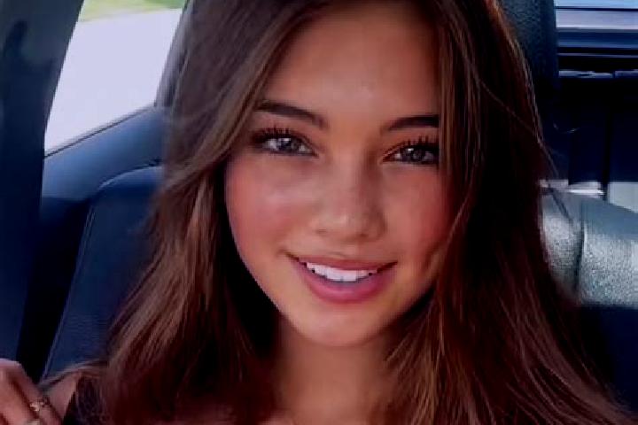 Aubrey, 20, a brunette grey-eyed european companion based in Habibpur. Offering 69, Party Girl, BDSM. Available for incall and outcall, day and evening dates.