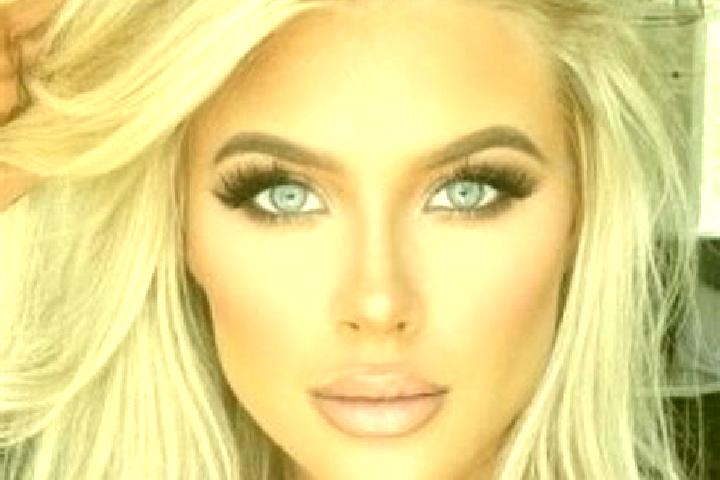 Aubrey, 20, a platinum blonde hazel-eyed mixed companion based in Iona. Offering Massage, Couples, Domination, Prostate Massage. Available for incall and out...