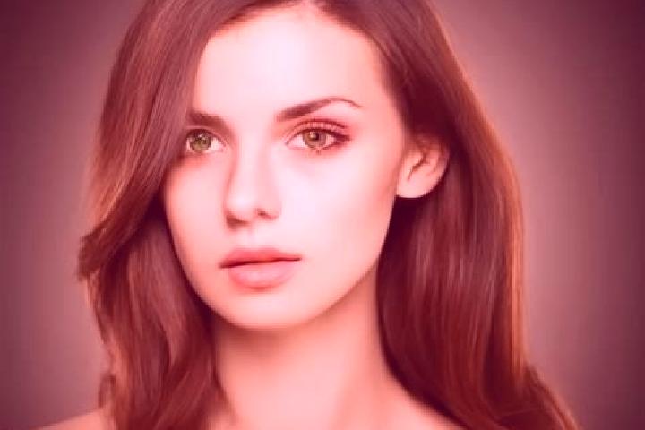 Aubrey, 21, a auburn amber-eyed european companion based in Vermelho Novo. Offering Roleplay, Striptease, Couples. Available for incall and outcall, day and ...