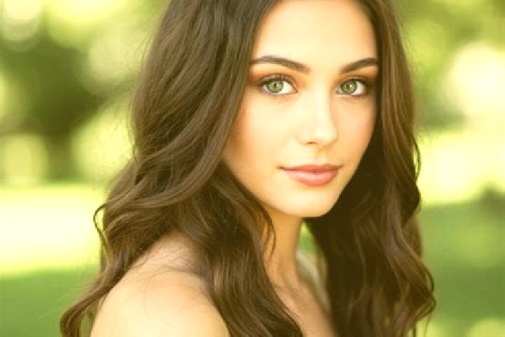 Aubrey, 21, a brunette hazel-eyed caucasian companion based in Espenhain. Offering Overnight, Fetish, Deep French Kissing. Available for incall and outcall, ...