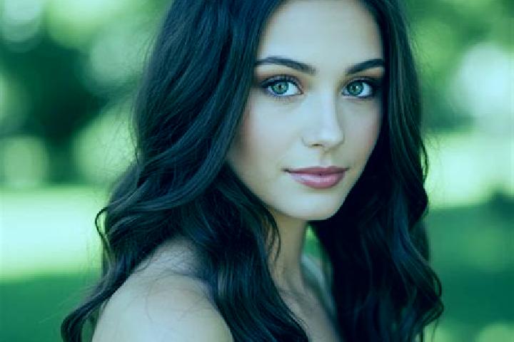 Aubrey, 21, a brunette hazel-eyed caucasian companion based in Palomero. Offering Prostate Massage, Massage, Deep French Kissing. Available for incall and ou...