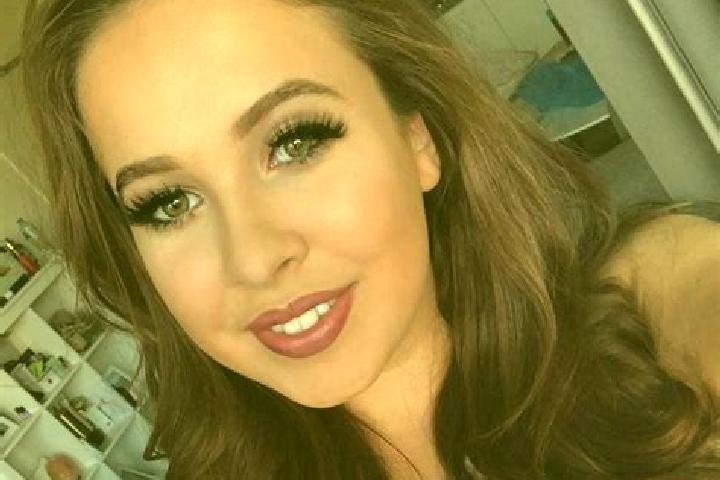 Aubrey, 21, a red dark-eyed caribbean companion based in Lomas de Santa Anita (Colinas de Santa Anita). Offering Tantra, Overnight, Domination, Roleplay, Pro...