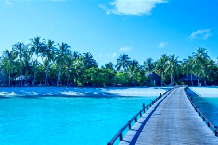 Aubrey, 21 — Escort in Papao, French Polynesia