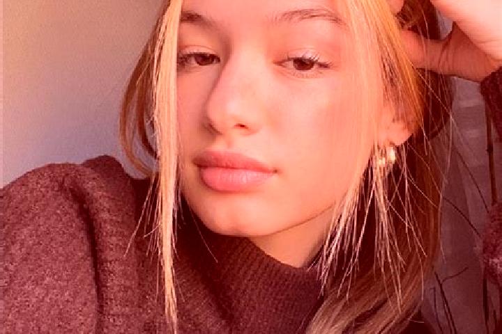 Aubrey, 22, a blonde brown-eyed asian companion based in Piravam. Offering Deep French Kissing, Overnight, GFE, Duos, Tantra. Available for incall and outcal...