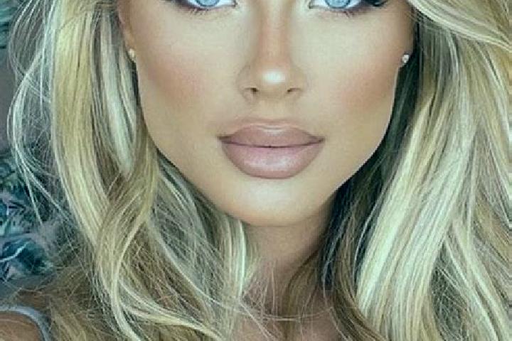Aubrey, 23, a blonde blue-eyed latina companion based in Abbeville. Offering Deep French Kissing, CIM, Prostate Massage, Massage. Available for incall and ou...
