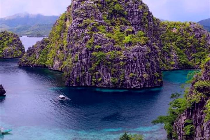 Aubrey, 23 — Escort in Moog, Philippines