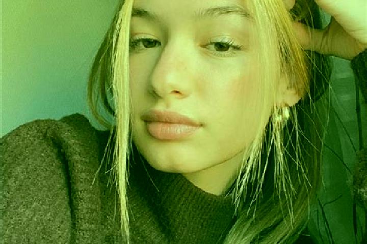 Aubrey, 24, a blonde brown-eyed latina companion based in Ferce-sur-Sarthe. Offering GFE, Overnight, Erotic Massage. Available for incall and outcall, day an...