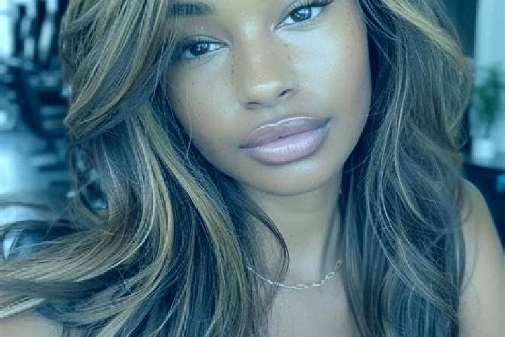 Aubrey, 24, a dark blonde hazel-eyed middle eastern companion based in Spankeren. Offering Erotic Massage, Couples, Duos. Available for incall and outcall, o...