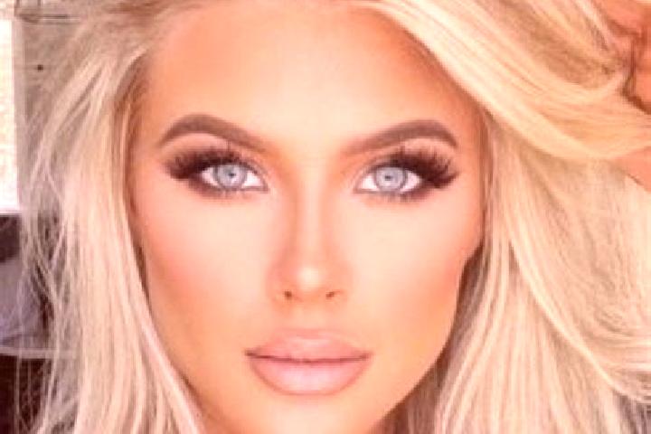 Aubrey, 24, a platinum blonde dark-eyed middle eastern companion based in Shenorock. Offering Overnight, Prostate Massage, GFE, Tantra, Couples. Available fo...