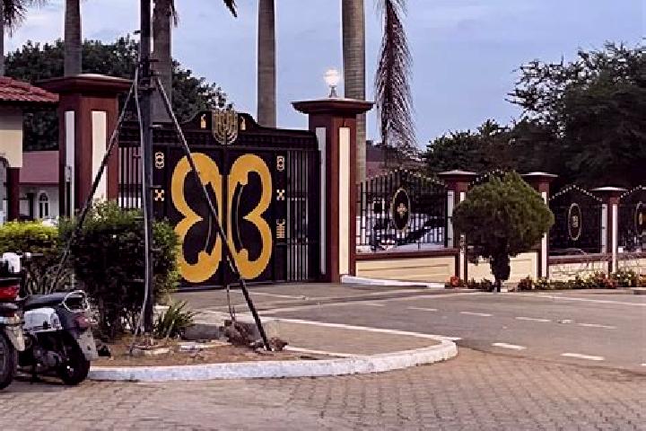 Aubrey, 24 — Escort in Kibi, Ghana