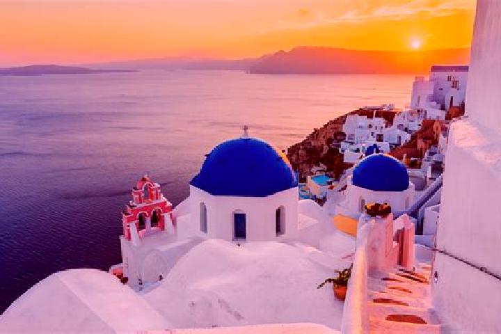 Aubrey, 24 — Escort in Vyroneia, Greece