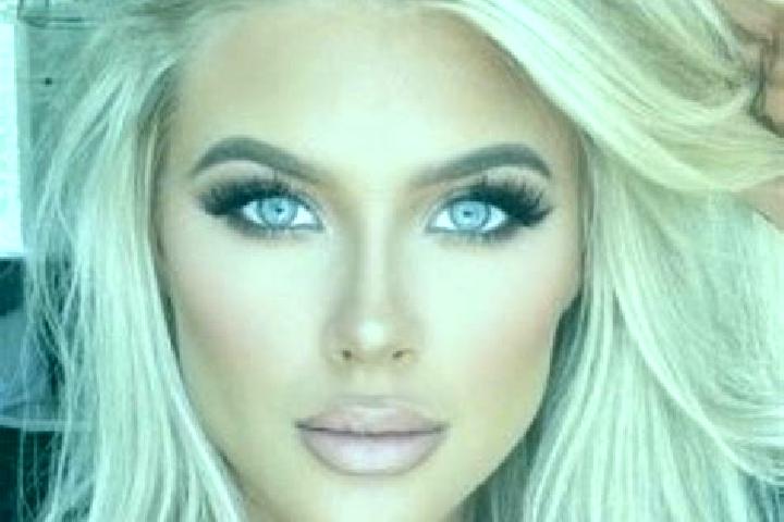 Aubrey, 25, a platinum blonde grey-eyed ebony companion based in Nitra. Offering CIM, Domination, GFE, Duos, 69. Available for incall and outcall, day and ev...