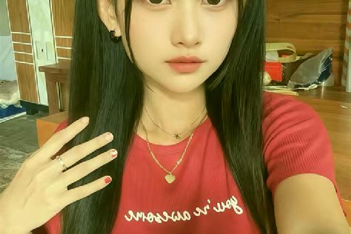 Aubrey, 25 — Escort in Batangan, Indonesia