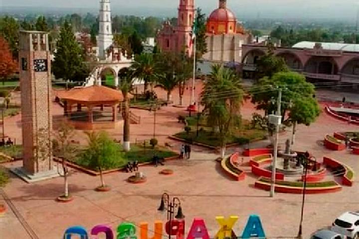 Aubrey, 25 — Escort in San Felipe Zacatepec, Mexico