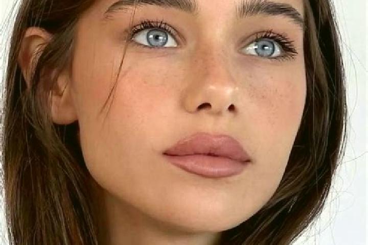 Aubrey, 26, a auburn brown-eyed caucasian companion based in Sahhab. Offering Couples, Deep French Kissing, Party Girl, A-Level. Available for incall and out...