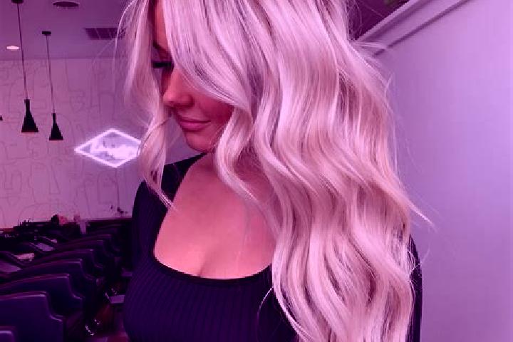 Aubrey, 27, a platinum blonde green-eyed asian companion based in Cappella de Picenardi. Offering Striptease, Party Girl, Massage, Domination, Duos. Availabl...