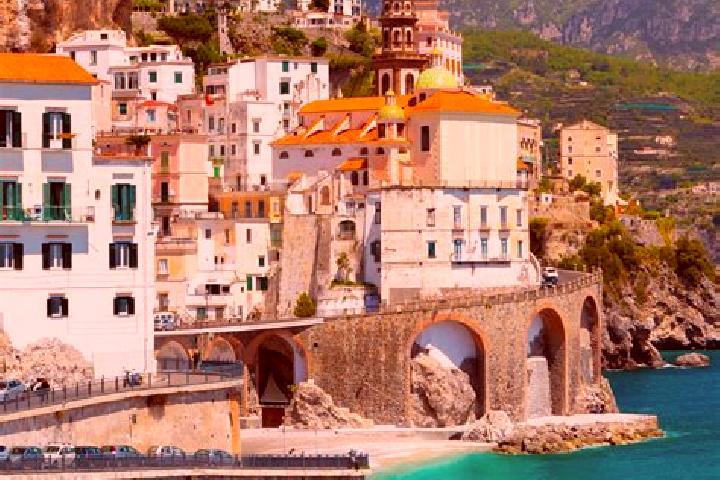 Aubrey, 27 — Escort in Ali Terme, Italy