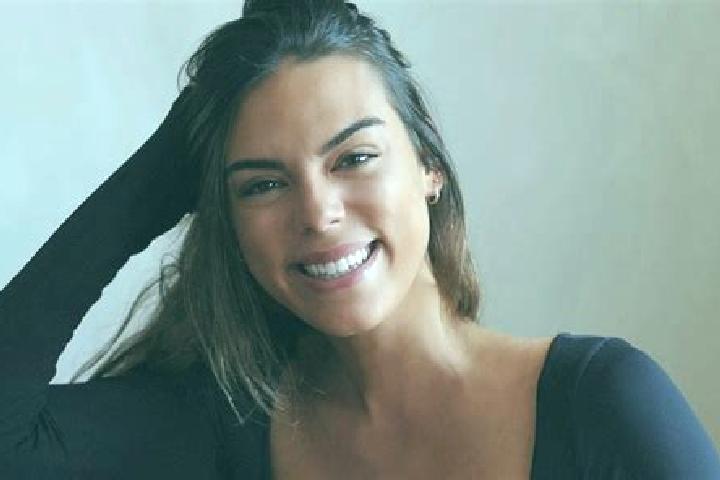 Aubrey, 27 — Escort in Pontevedra, Argentina
