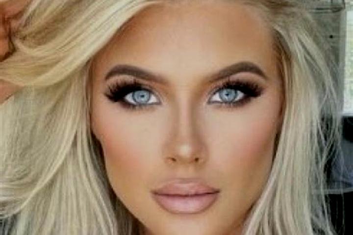 Aubrey, 29, a platinum blonde brown-eyed mediterranean companion based in Las Salinas. Offering Erotic Massage, 69, Party Girl. Available for incall and outc...