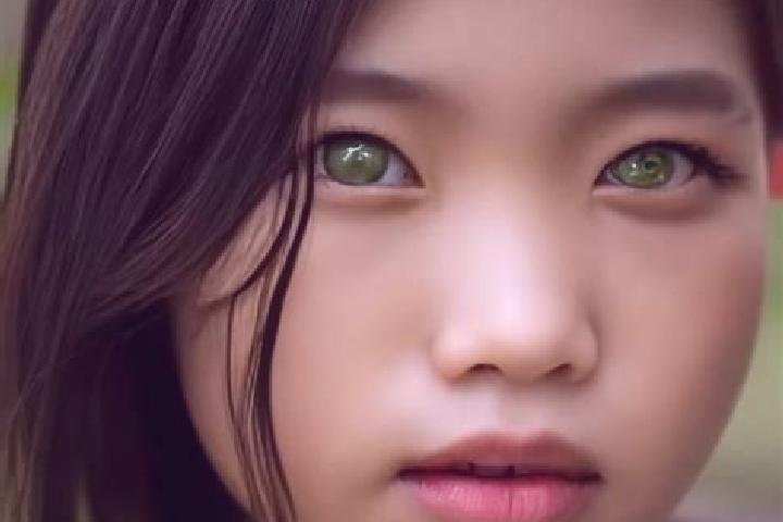 Aubrey, 29, a red green-eyed asian companion based in Changhan. Offering GFE, Fetish, Overnight. Available for incall and outcall, overnight bookings available.