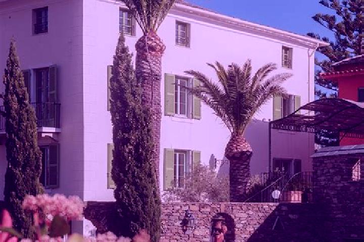 Aubrey, 30 — Escort in Brando, France