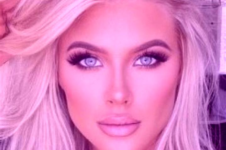 Aubrey, 31, a platinum blonde hazel-eyed ebony companion based in G uzor Shahri. Offering Deep French Kissing, Domination, Dinner Date, Duos. Available for i...