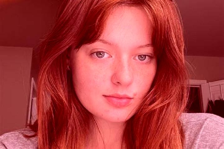 Aubrey, 31, a red grey-eyed latina companion based in Tababela. Offering Striptease, GFE, Deep French Kissing, Tantra. Available for incall and outcall, day ...