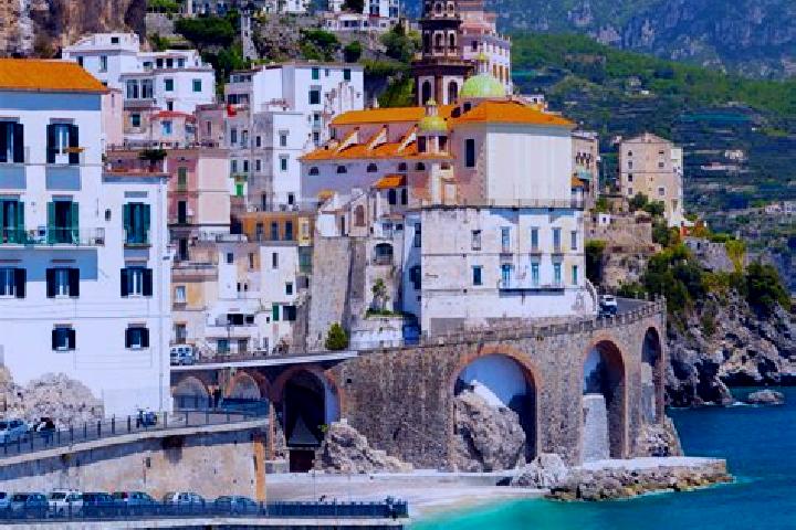 Aubrey, 31 — Escort in Fluminata, Italy