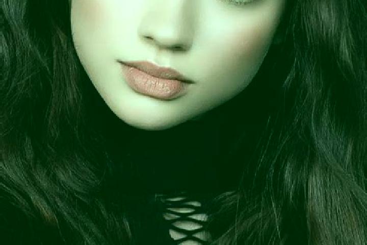 Aubrey, 32, a brunette dark-eyed european companion based in Kampung Teh. Offering CIM, Domination, Party Girl. Available for incall and outcall, overnight b...