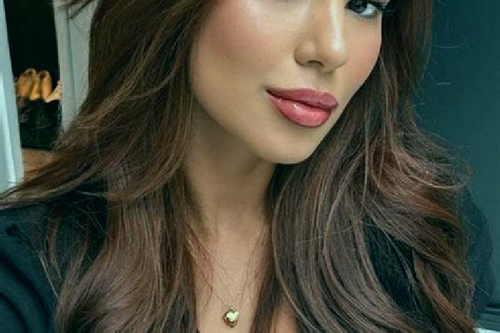 Aubrey, 32, a chestnut brown-eyed latina companion based in Casar de Caceres. Offering Domination, Duos. Available for incall and outcall, overnight bookings...
