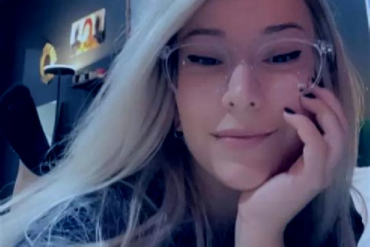 Aubrey, 33, a blonde brown-eyed latina companion based in Poggio Mirteto. Offering Overnight, Fetish, Erotic Massage. Available for incall and outcall, day a...