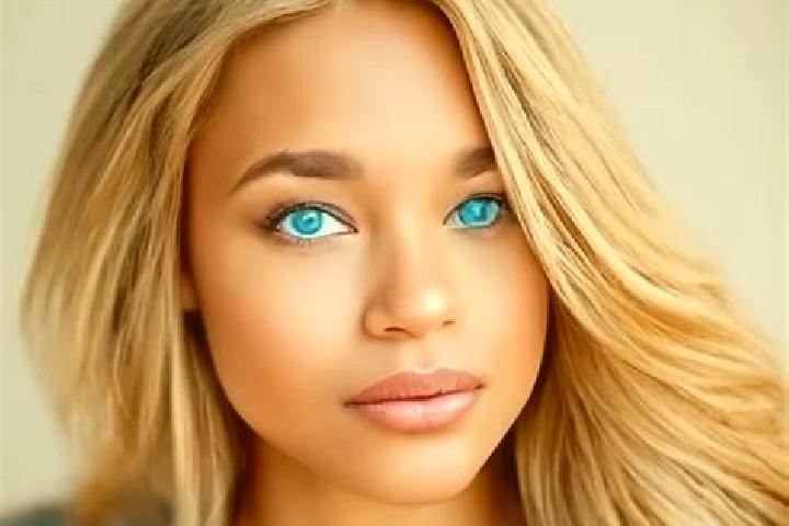 Aubrey, 33, a dark blonde blue-eyed latina companion based in Dubi. Offering Tantra, Roleplay, CIM. Available for incall and outcall, overnight bookings avai...