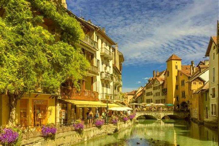 Aubrey, 34 — Escort in Crancey, France