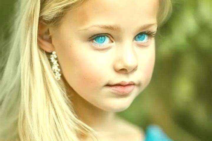 Aubrey, 35, a blonde blue-eyed indian companion based in Chartainvilliers. Offering Prostate Massage, GFE, A-Level, Girlfriend Experience, Massage. Available...