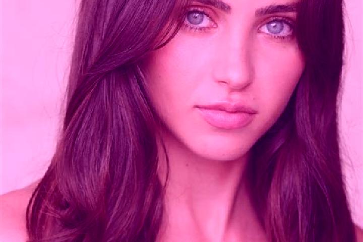 Aubrey, 35, a brunette grey-eyed caribbean companion based in Duno. Offering Massage, Fetish, Erotic Massage, Overnight. Available for incall and outcall, ov...
