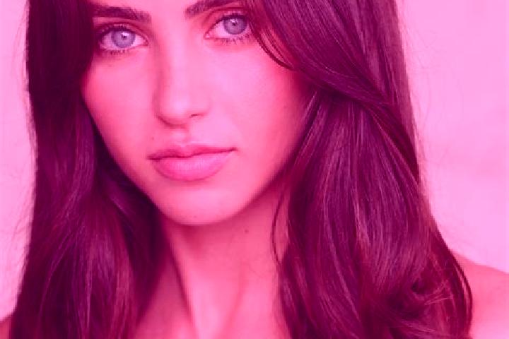 Aubrey, 35, a brunette grey-eyed indian companion based in Ota. Offering 69, Deep French Kissing, BDSM, Couples. Available for incall and outcall, day and ev...