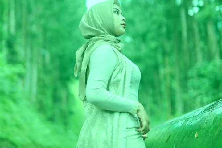 Aubrey, 35 — Escort in Baturaden, Indonesia