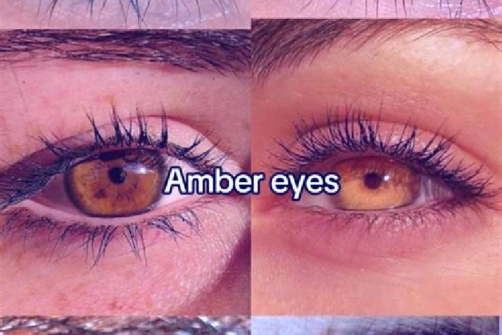 Aubrey, 37, a chestnut amber-eyed slavic companion based in Kuecuek Ziyaret. Offering BDSM, Travel Companion, 69, OWO. Available for incall and outcall, over...