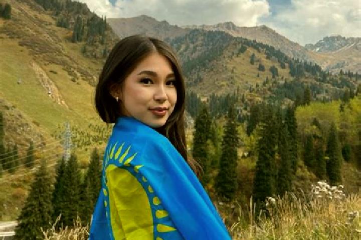 Aubrey, 39 — Escort in Inderbor, Kazakhstan