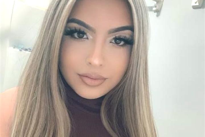 Aurora, 20, a blonde brown-eyed latina companion based in Qiuchuan. Offering Roleplay, BDSM, A-Level, Party Girl, OWO. Available for incall and outcall, day ...
