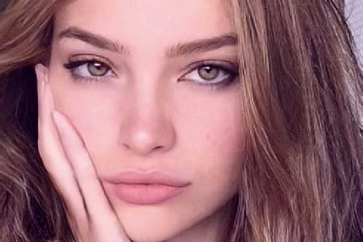 Aurora, 20, a blonde hazel-eyed mixed companion based in Latehar. Offering Tantra, Deep French Kissing, A-Level, CIM. Available for incall and outcall, day a...
