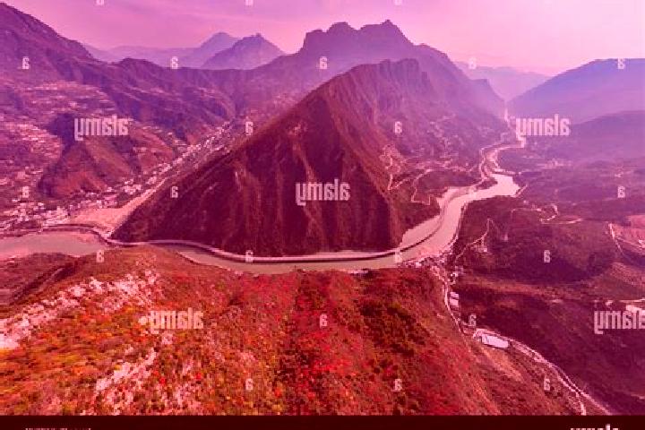 Aurora, 20 — Escort in Xingshan, China