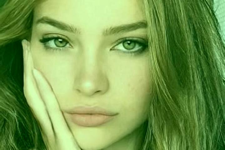 Aurora, 21, a blonde hazel-eyed caucasian companion based in Saliste. Offering Couples, Massage, Deep French Kissing. Available for incall and outcall, day a...