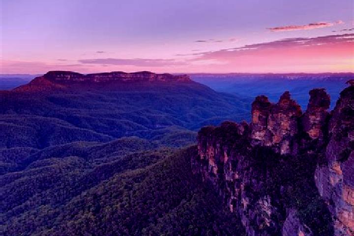 Aurora, 21 — Escort in Katoomba, Australia