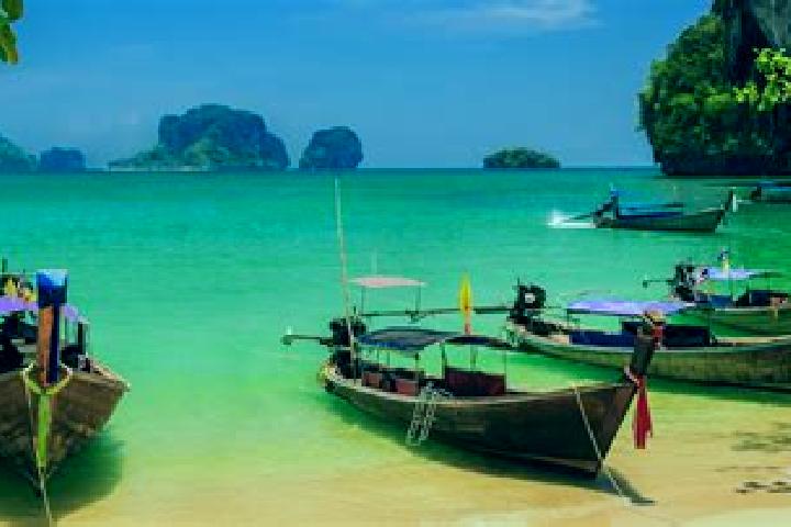 Aurora, 21 — Escort in Sai Mun, Thailand